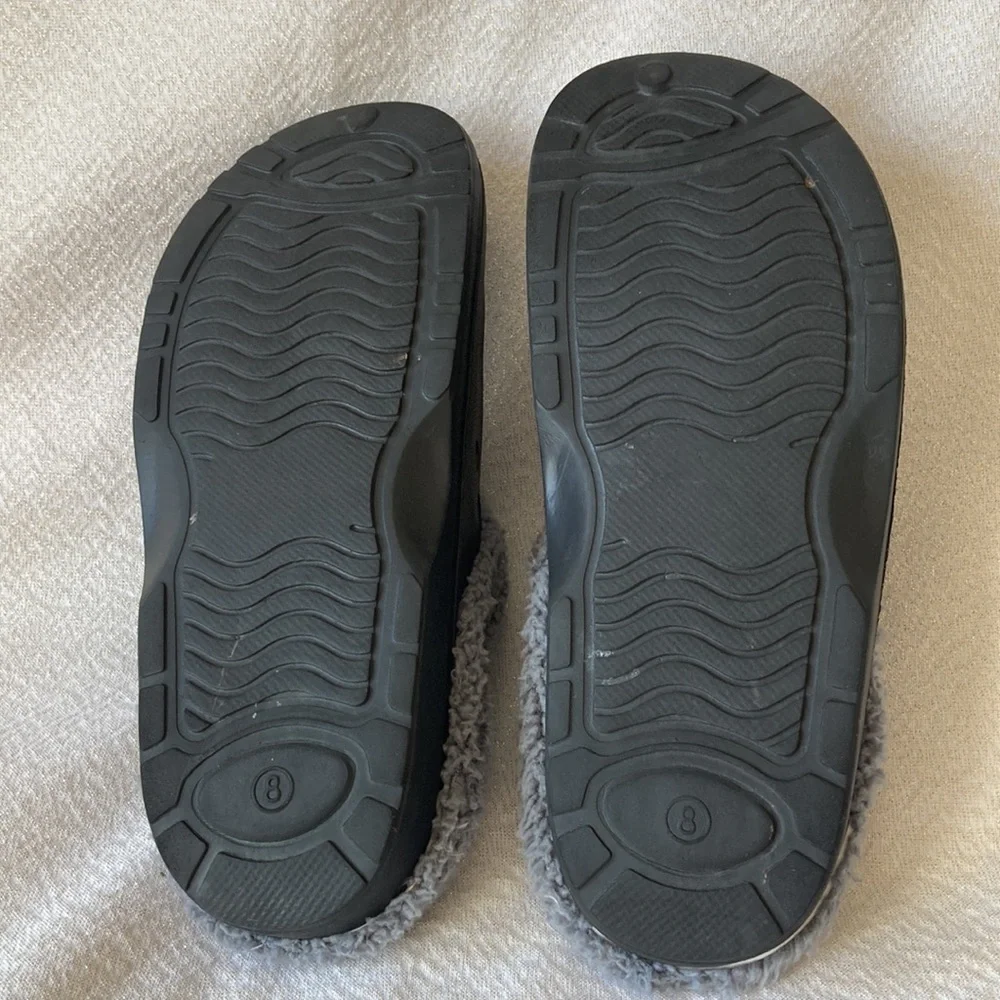 Crane Clogs with removable lining Size 8